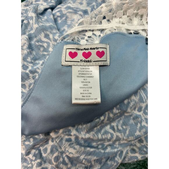 Three Pink Hearts Trixxi Women's Top, Lace, Blue & White, Size XS - Picture 4 of 5